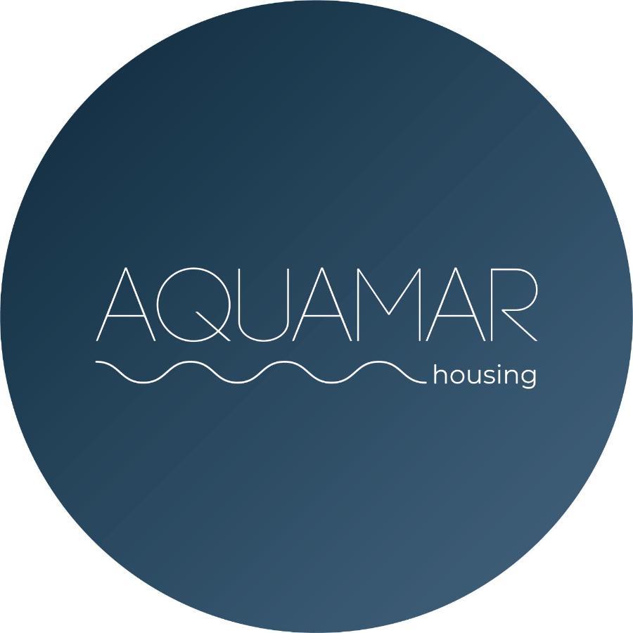 Aquamar Housing